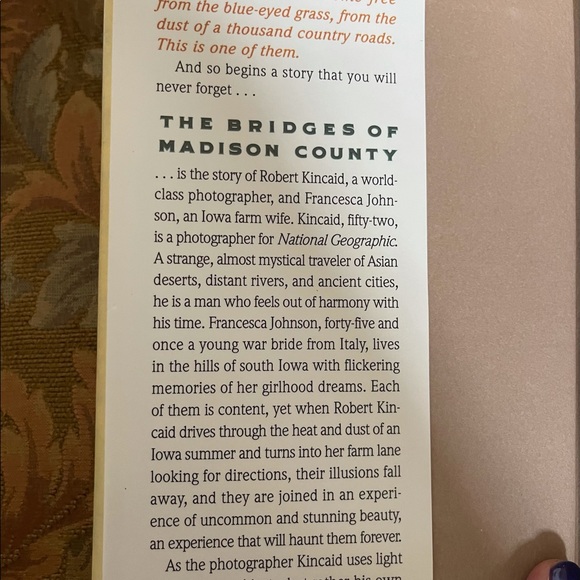 Lot of 3 Novels/2 Hardback NWT & 1 Paperback - Picture 3 of 6